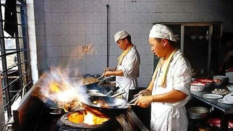 精品久久亚洲一级α